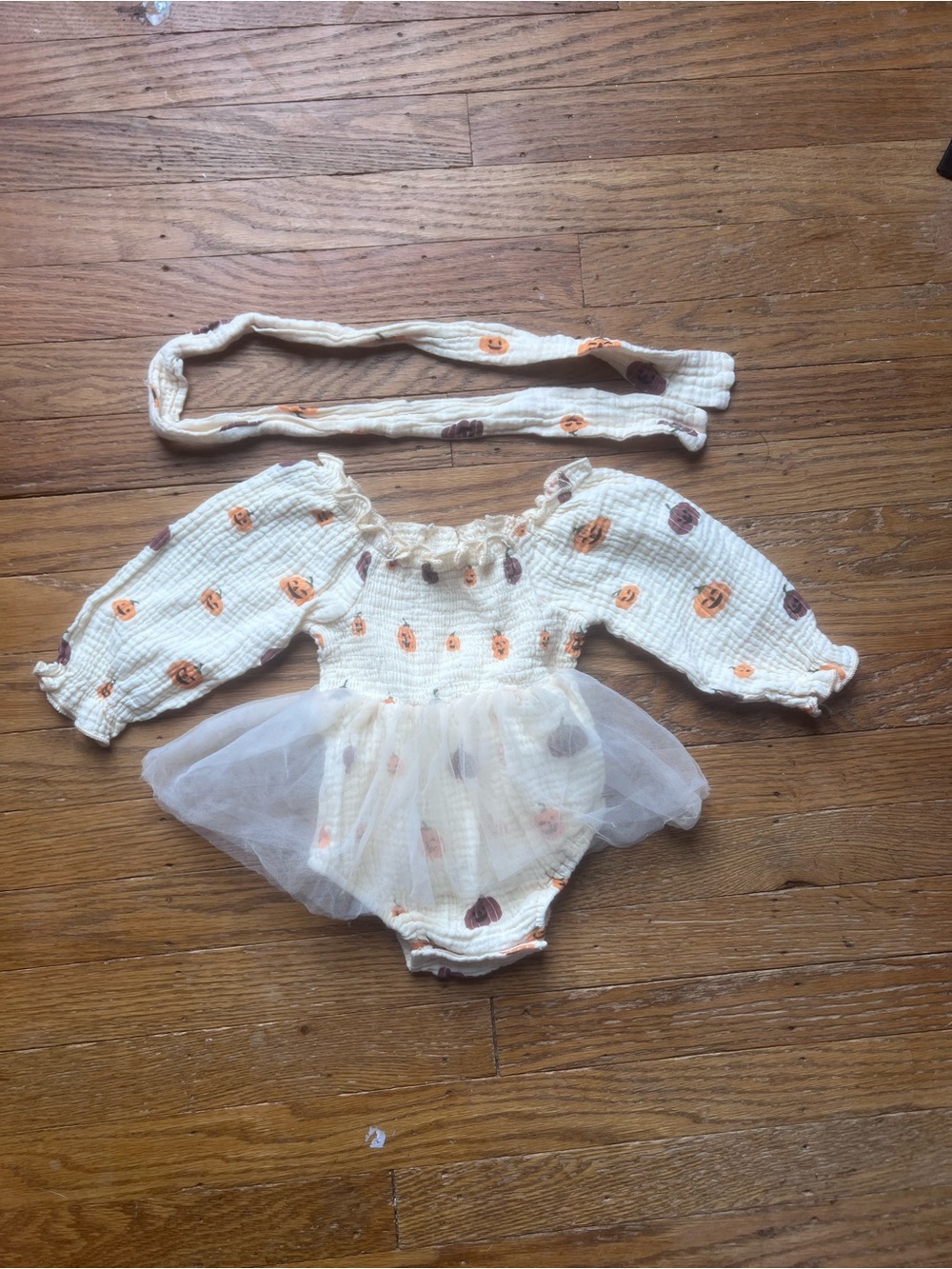 Fall Baby girl outfits and dresses bundle size 3-6 months with pumpkins and skel - Picture 6 of 14